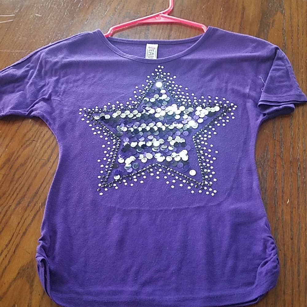 Girls' blouse size  S